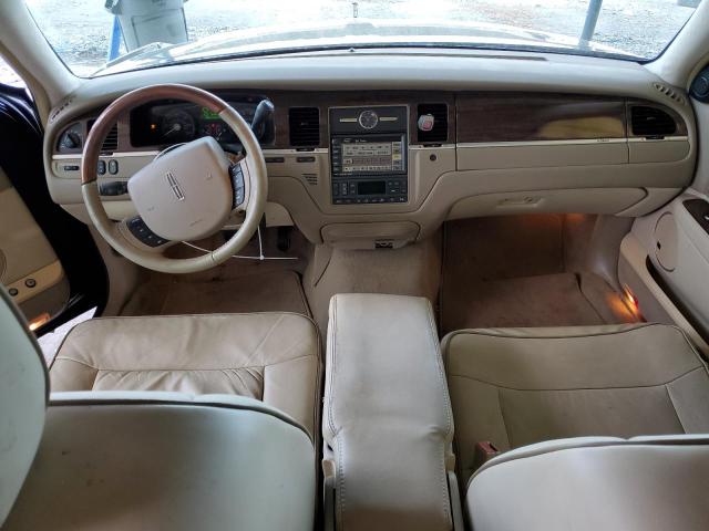 1LNHM83VX7Y611352 Lincoln TOWNCAR