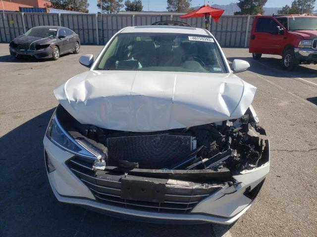 5NPD84LF8KH457212 Hyundai ELANTRA SEL