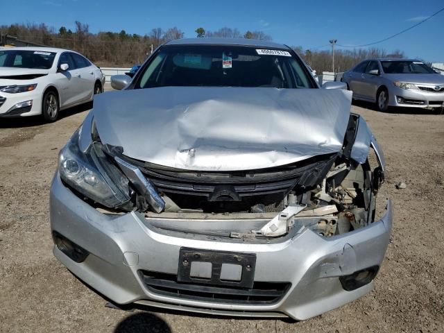  NISSAN ALTIMA 2018 Серебристый