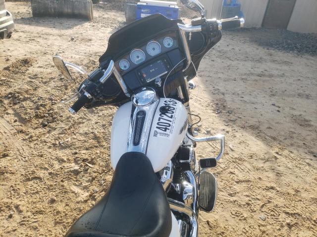 2017 HARLEY-DAVIDSON FLHXS STRE - 1HD1KRC16HB644558