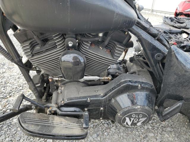 2002 HARLEY-DAVIDSON FLHPI 1HD1FHW1X2Y703304