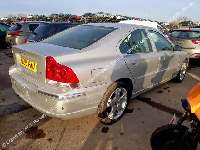 YV1RS494952470959 Volvo S60 S T Au