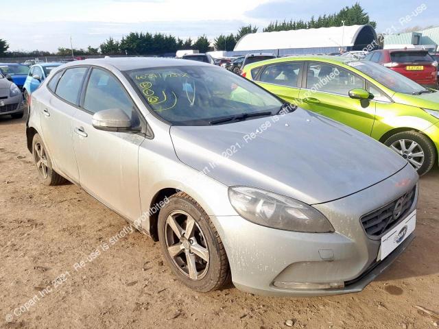 YV1MV8481D2054268 Volvo V40 Es D2
