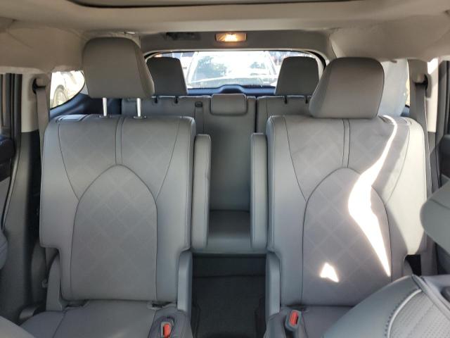 5TDFZRBHXNS238689 Toyota Highlander Platinum