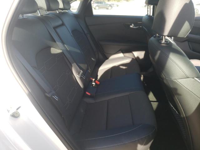3KPF54AD4PE578639 KIA Forte Gt Line