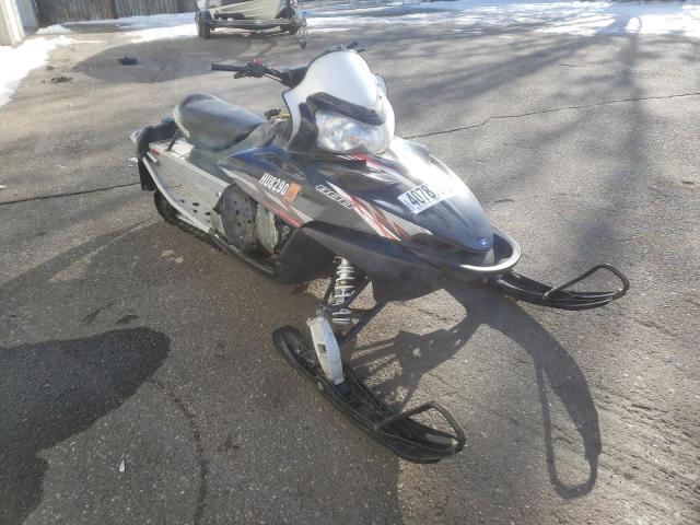 Motos dañados por inundaciones a la venta en subasta: 2009 Polaris 800