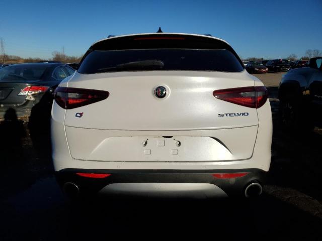 ZASFAKBN9J7B74175 Alfa Romeo STELVIO TI