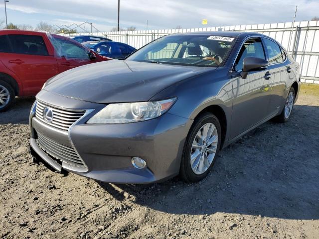 2013 Lexus ES 300h 