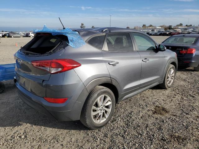 KM8J23A4XHU486219 Hyundai TUCSON SE