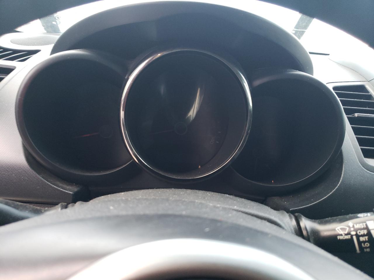 2011 Kia Soul + VIN: KNDJT2A25B7345624 Lot: 47672404