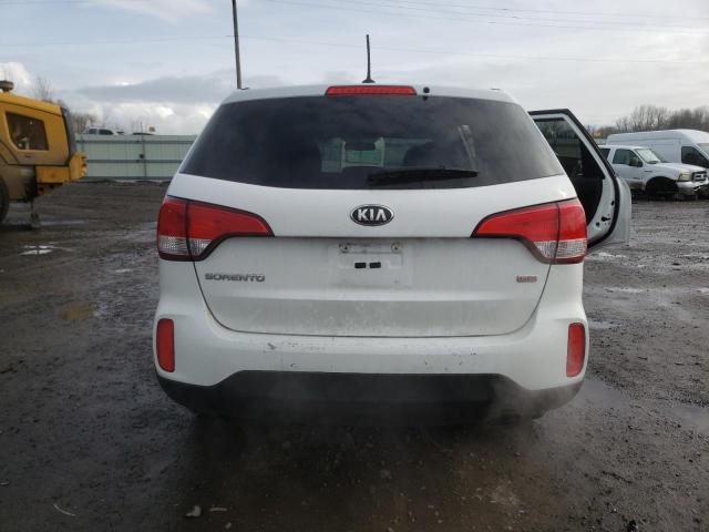 2015 KIA SORENTO LX - 5XYKTCA63FG552471