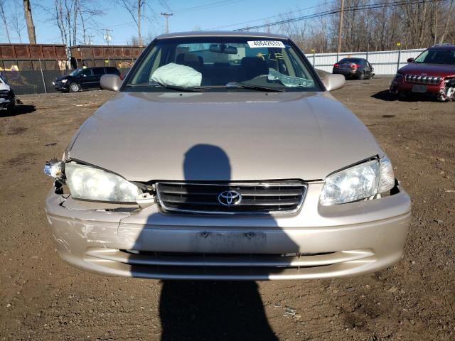 VIN 1VWBP7A35DC026262 2000 TOYOTA CAMRY no.5