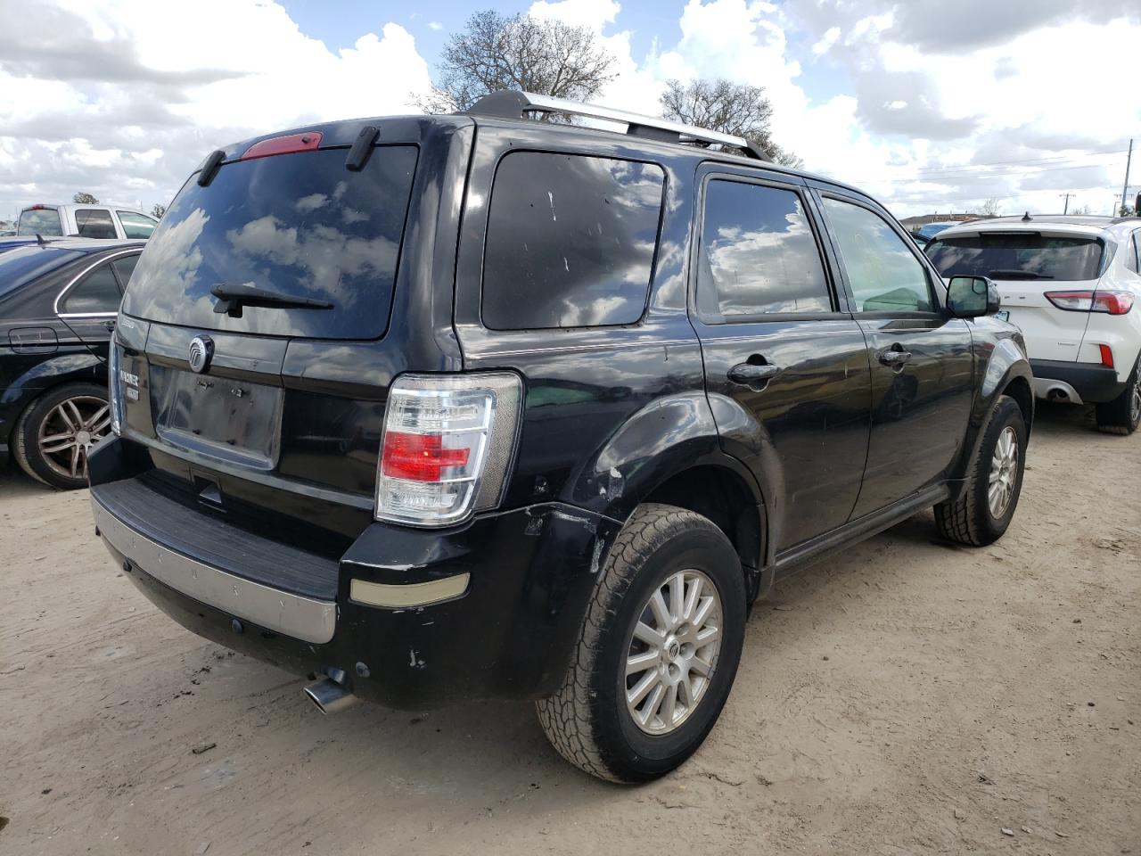 4M2CN8H77AKJ13295 2010 Mercury Mariner Premier