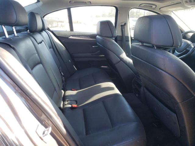 WBAFU7C59BC876868 BMW 5 Series