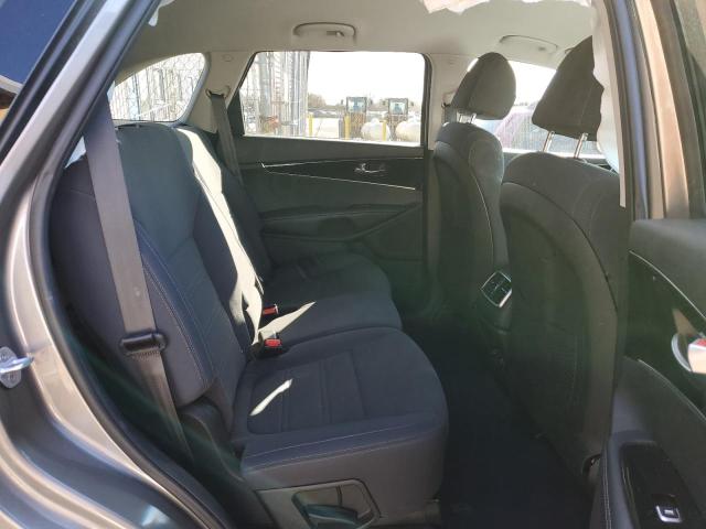 5XYPGDA39KG523444 KIA Sorento