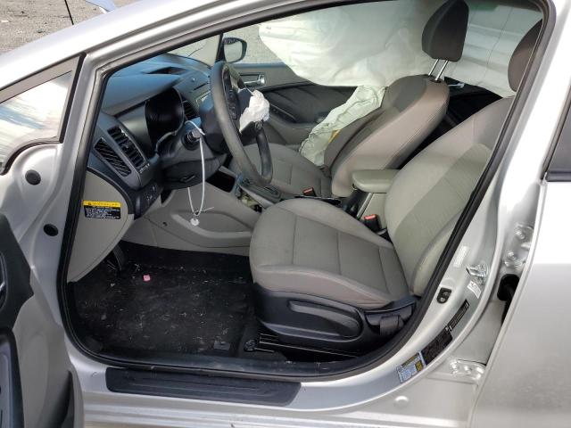 KNAFX4A65G5523573 KIA FORTE LX