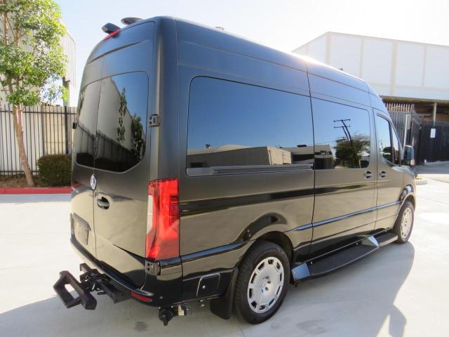 W1X4EBHY8LT021237 Mercedes-Benz Sprinter 2500