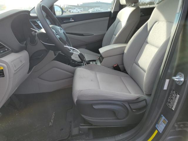 KM8J23A4XHU486219 Hyundai TUCSON SE