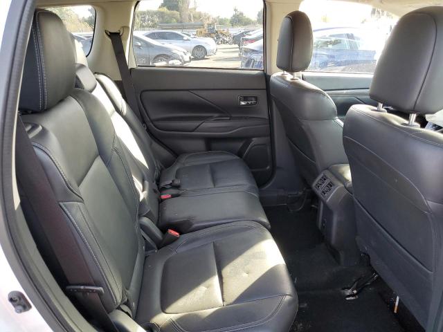 JA4AD3A35LZ019740 Mitsubishi Outlander Se