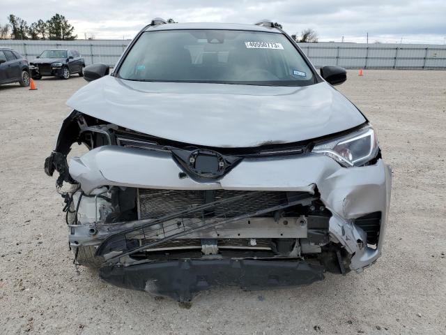 2018 TOYOTA RAV4 LE - JTMZFREV6JJ175945