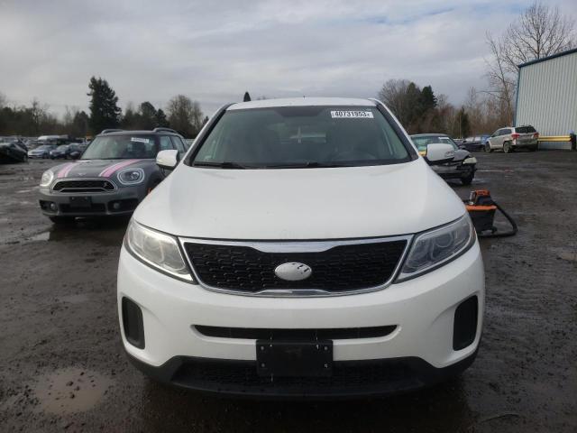 2015 KIA SORENTO LX - 5XYKTCA63FG552471
