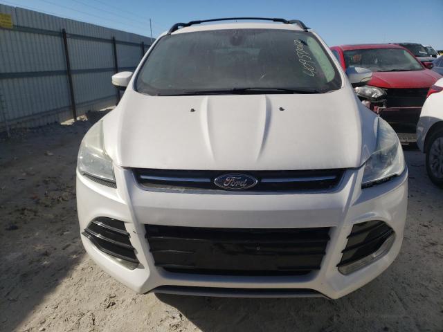 VIN 1V26E2CA0LC211714 2013 FORD ESCAPE no.5