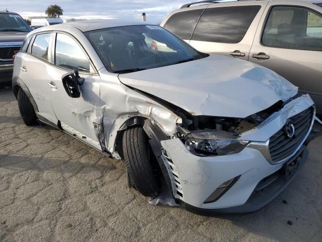 JM1DKBC77G0111722 Mazda CX-3
