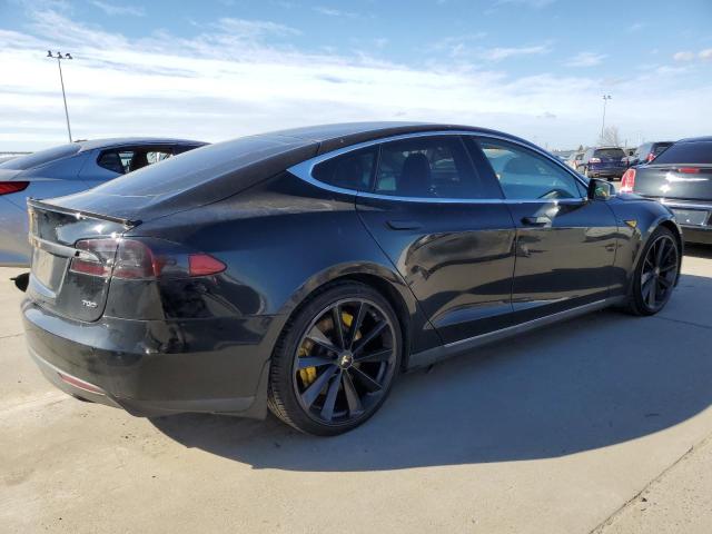 2015 TESLA MODEL S 70 5YJSA1S22FF083189