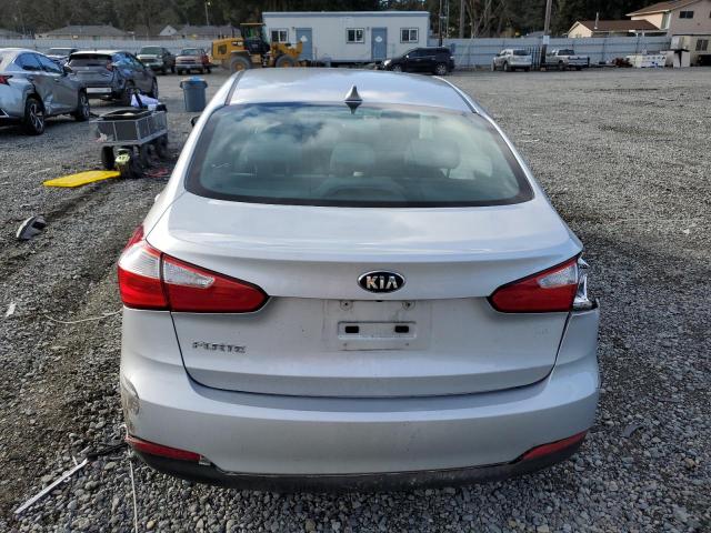 KNAFX4A65G5523573 KIA FORTE LX