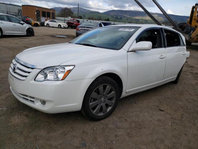 2005 Toyota Avalon XL