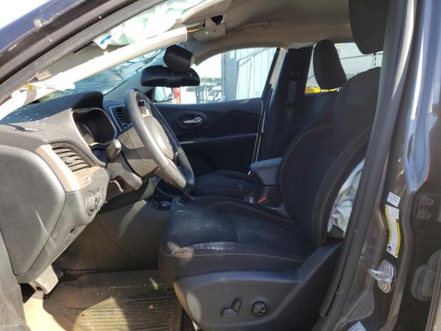 1C4PJMCS9GW368443 Jeep Cherokee Latitude