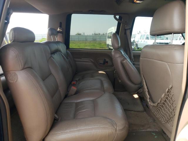 1GKFK16R3XJ748024 GMC Suburban K1500