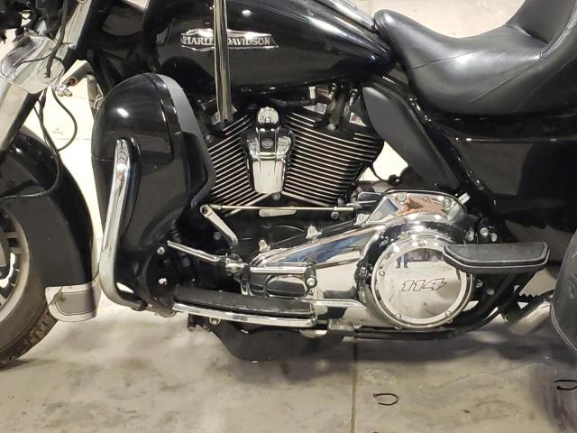 2019 HARLEY-DAVIDSON FLHTCUTG 1HD1MAF12KB858364