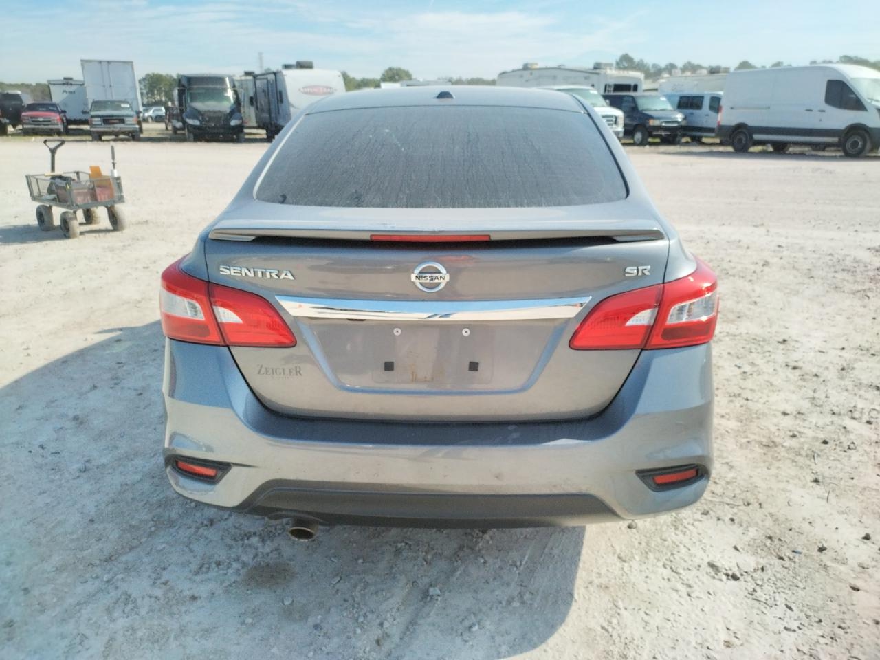 3N1AB7AP6HY233873 NISSAN SENTRA 2017