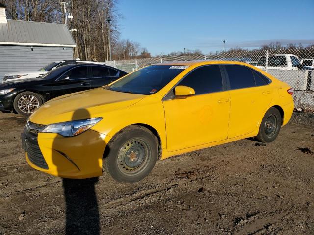 2015 Toyota Camry Hybrid 