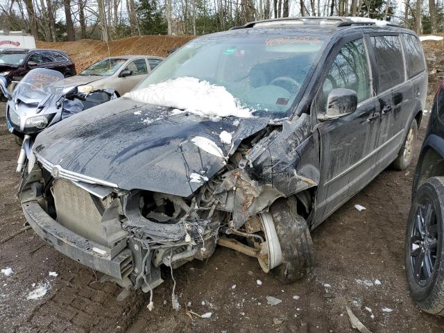 2010 Chrysler Town & Country Touring