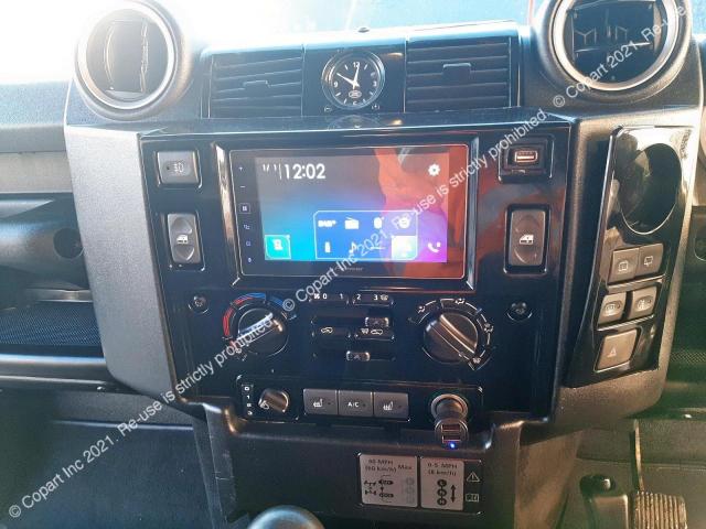 SALLDHMS7BA408190 Land Rover DEFENDER 1