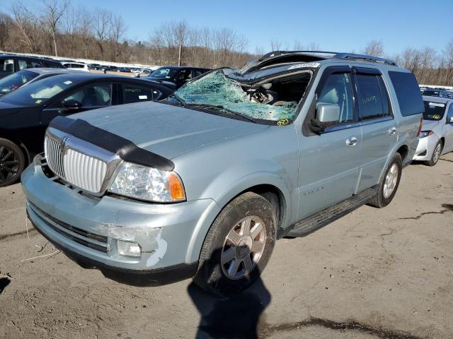 2005 Lincoln Navigator 