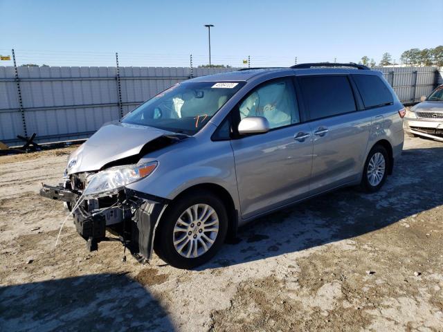 2016 Toyota Sienna XLE