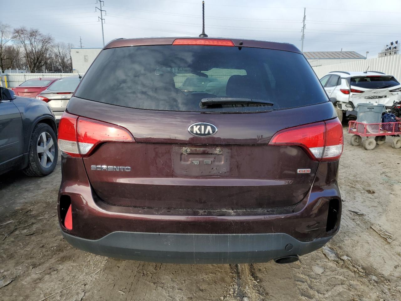 Lot #2206582074 2015 KIA SORENTO LX