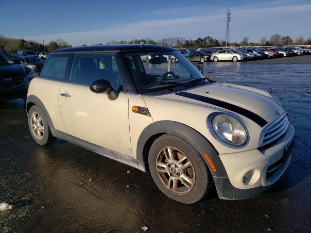 VIN WBAVL1C5XEVY18465 2013 MINI COOPER no.4