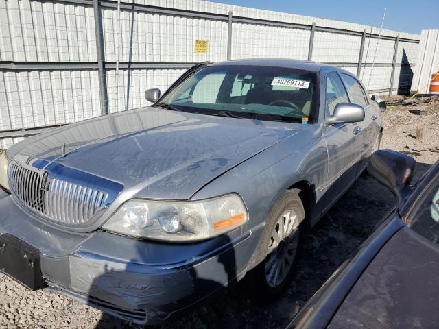 2006 Lincoln Town Car Signature Limited