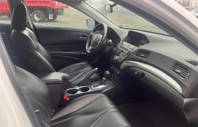 19UDE2F3XLA003228 Acura ILX