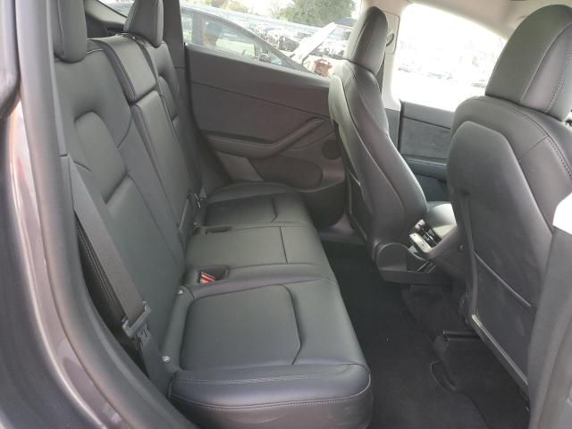 7SAYGDEF3NF517193 Tesla Model Y