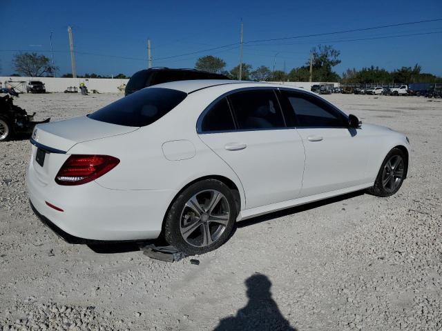 2017 MERCEDES-BENZ E 300 - WDDZF4JB8HA118712