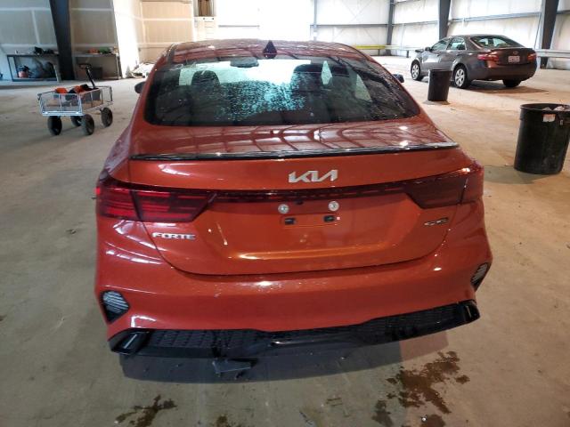 3KPF54AD2NE497099 KIA Forte Gt Line
