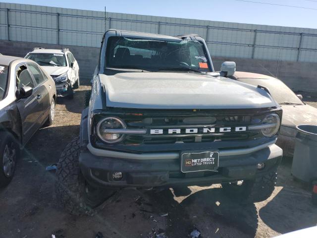 1FMEE5DP7NLB15045 Ford Bronco Base
