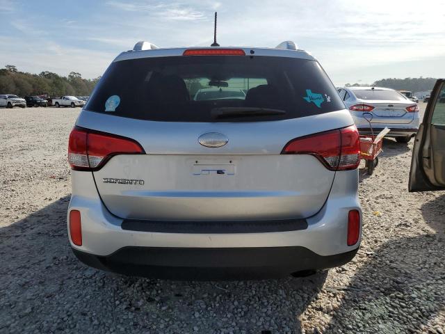 2015 KIA SORENTO LX - 5XYKT4A77FG554917
