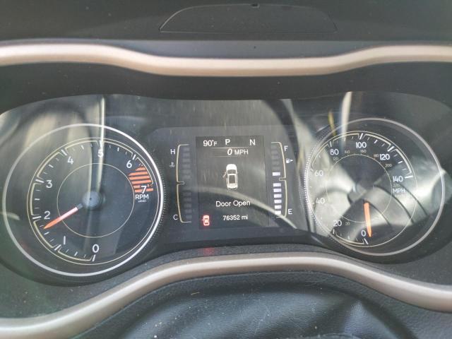 1C4PJLCB9HD221711 Jeep Cherokee Latitude