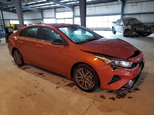 3KPF54AD2NE497099 KIA Forte Gt Line